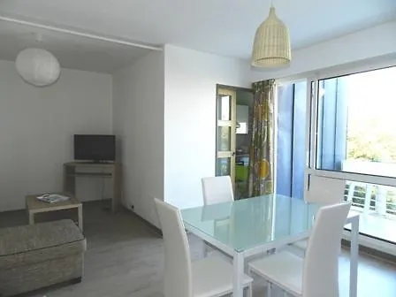Calypso Apartman La Rochelle